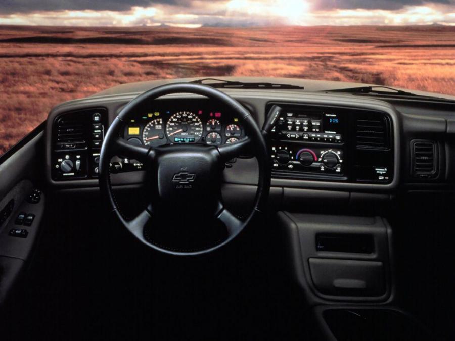  Chevrolet Silverado Crew Cab 1999 года  (фото 3 из 4)